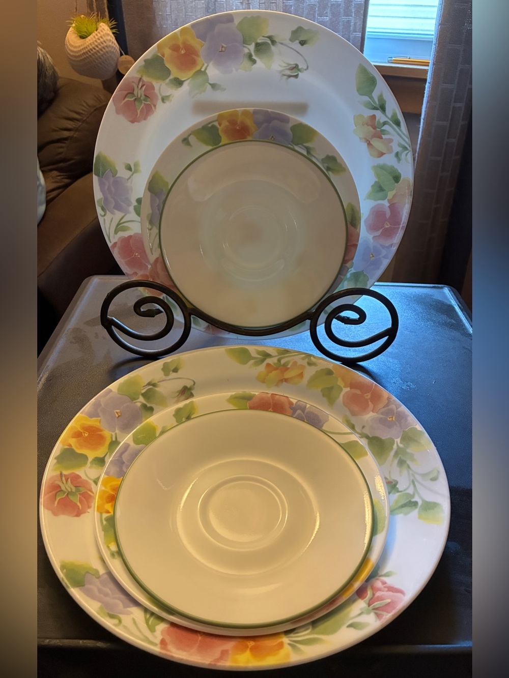 Corelle dinnerware set features the discontinued "Summer Blush" pattern 1980s.